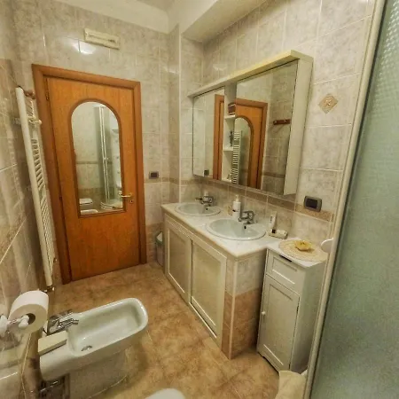 فندق مبيت وإفطار Aurora 3*